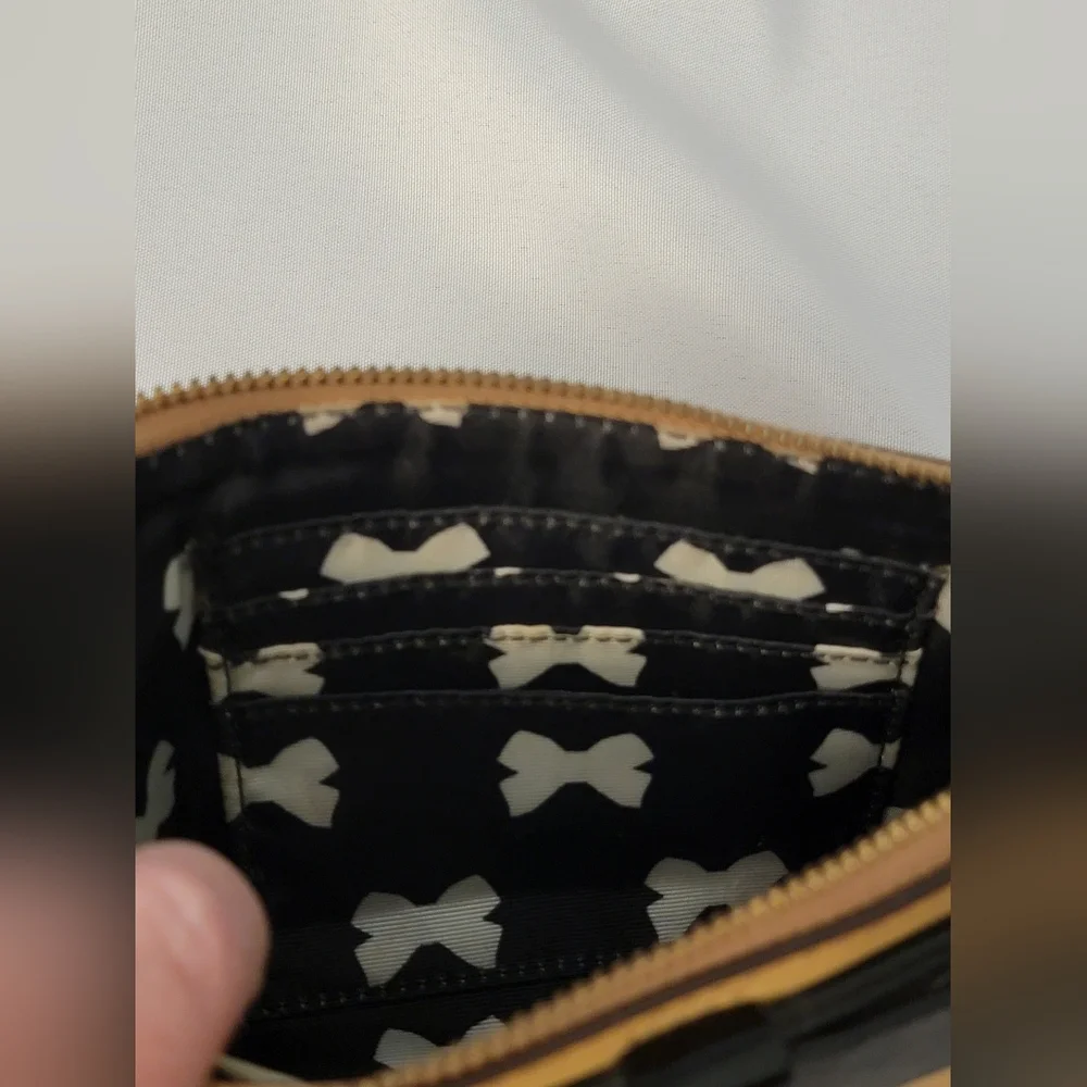 Kate Spade Cow Leather Tan and Black Wristlet